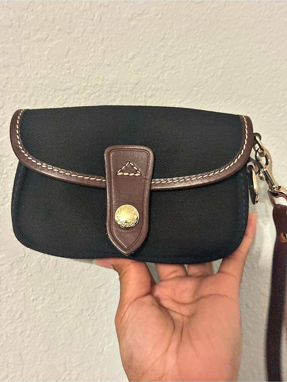 Vintage Dooney & Bourke Black & Brown Wristlet Bag